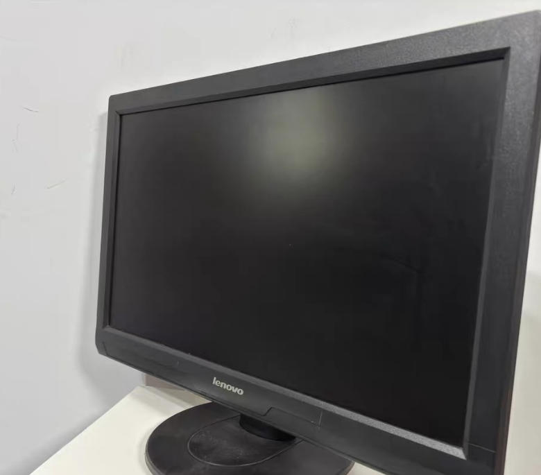 联想自用显示器，家里换了新电脑闲置了