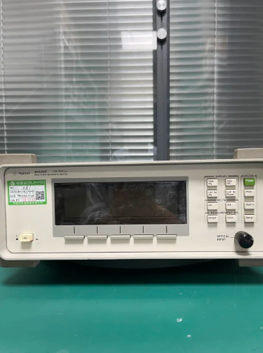 安捷伦AGILENT 86120C高性能光谱分析仪