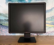 二手液晶显示器，监控机，精品电脑显示器，所有显示器都有8，9