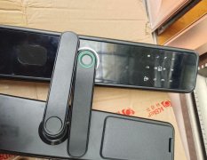 智能指纹密码锁防水防晒防冻，去年过年买的忙忘了装 低价出