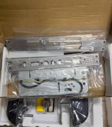 耶鲁YCK371高端智能门锁，全新未使用。 朋友送的，用不上