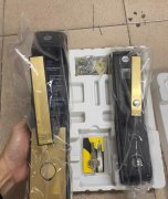 耶鲁YCK371高端智能门锁，全新未使用。 朋友送的，用不上